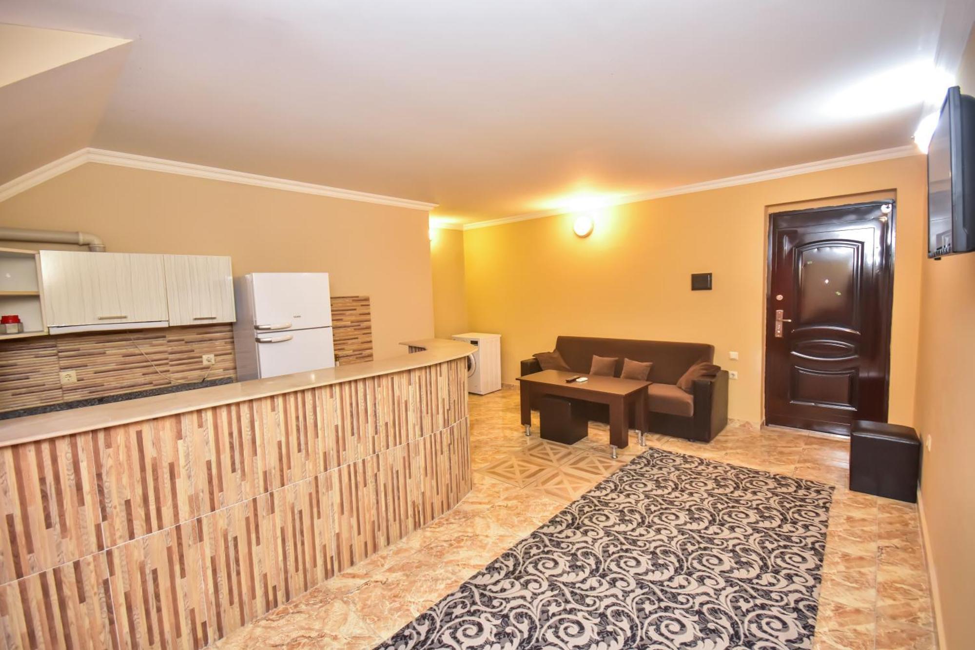 Family Apartments In Μπατούμι Εξωτερικό φωτογραφία