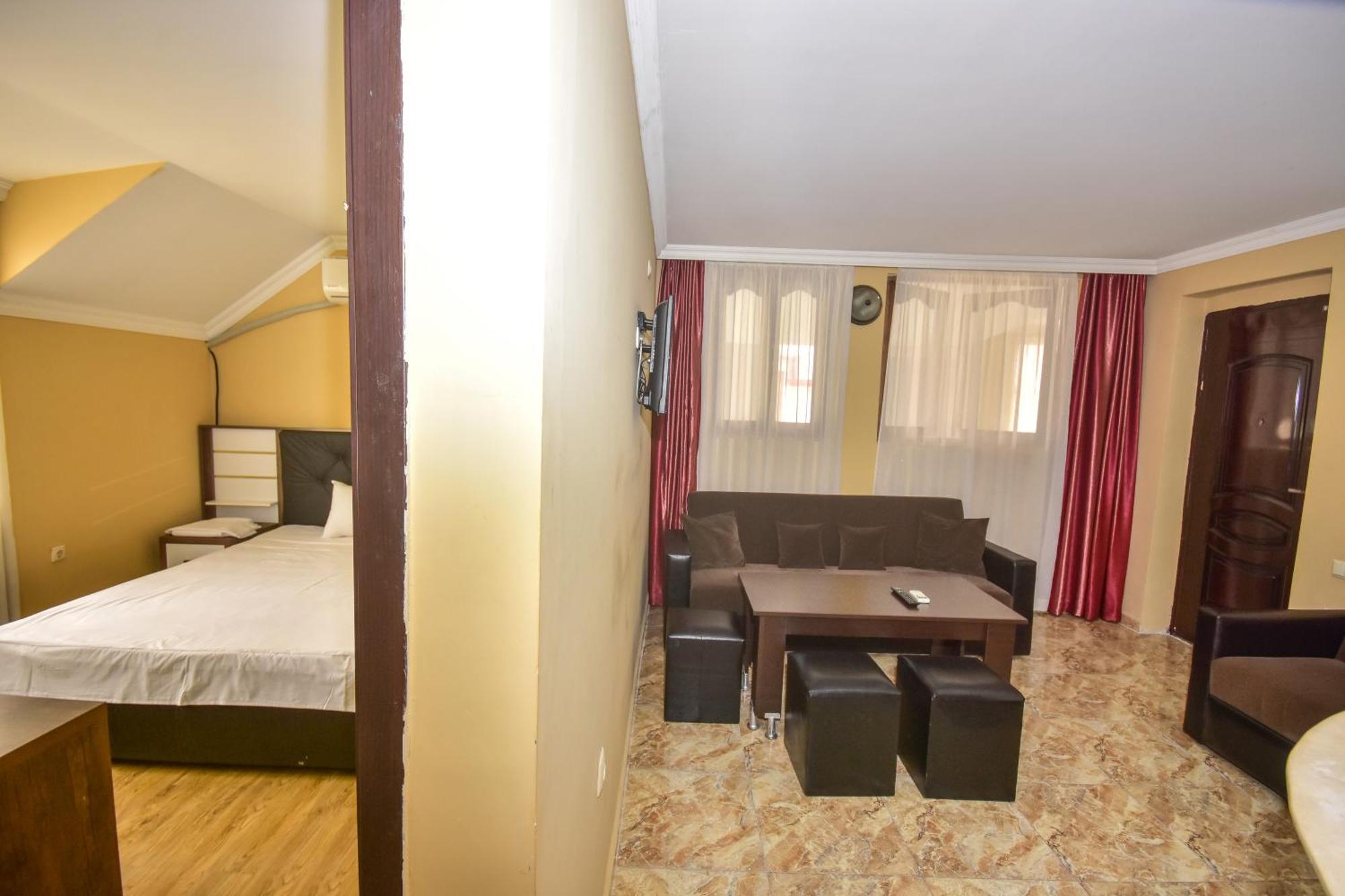Family Apartments In Μπατούμι Εξωτερικό φωτογραφία