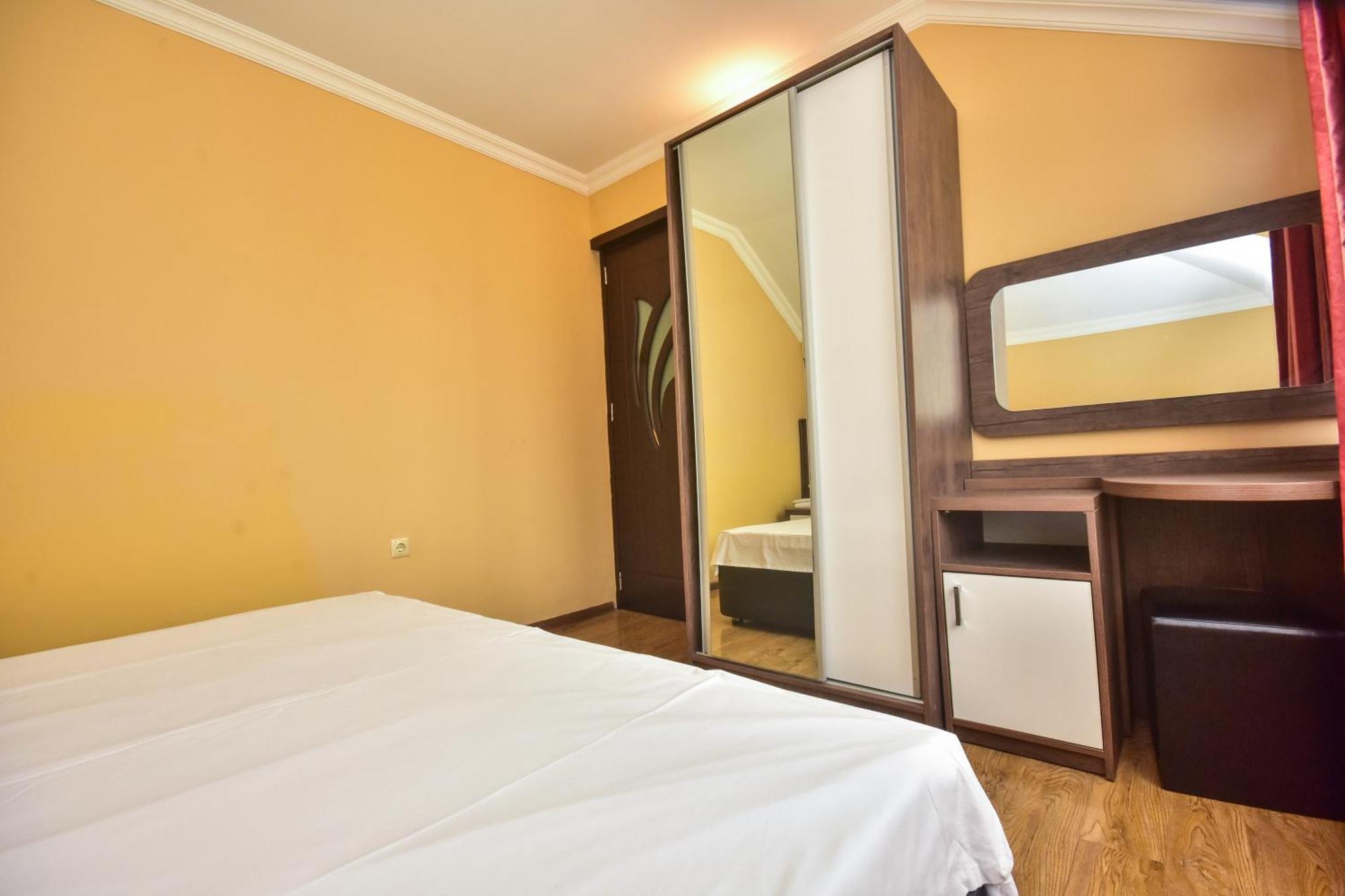 Family Apartments In Μπατούμι Εξωτερικό φωτογραφία