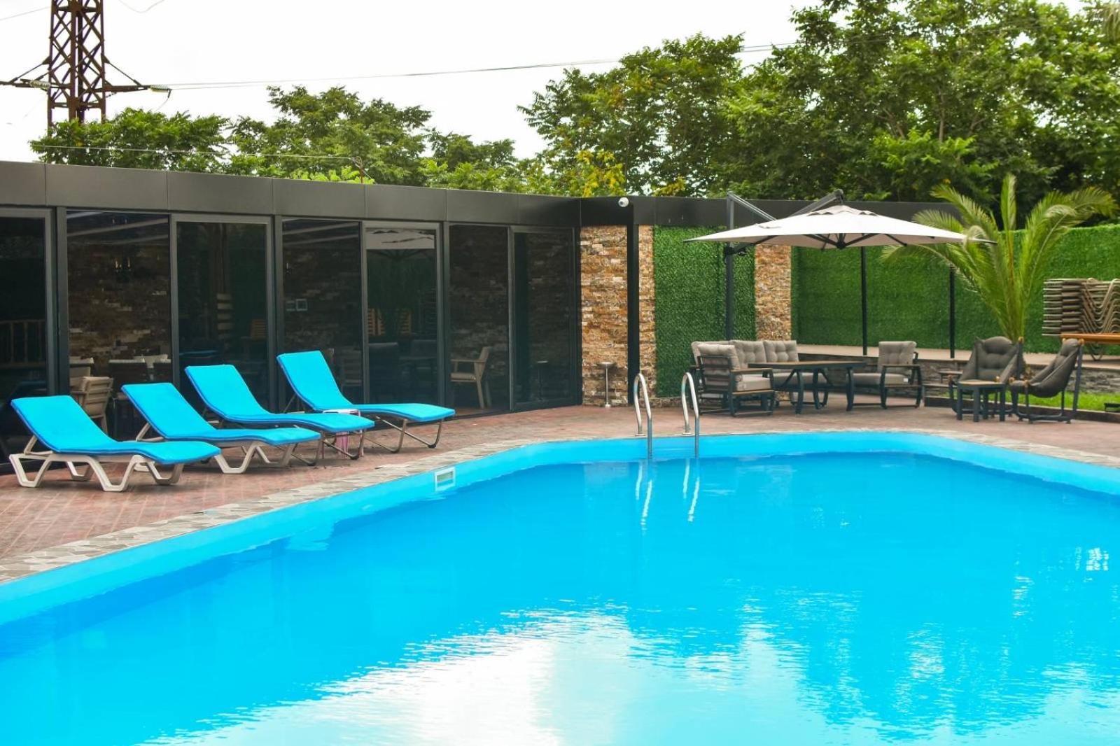 Family Apartments In Μπατούμι Εξωτερικό φωτογραφία